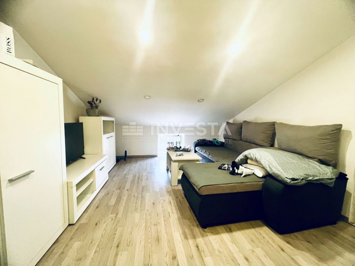 Pula, prenovljen stan nad Areno v 2. nadstropju, 48 m²