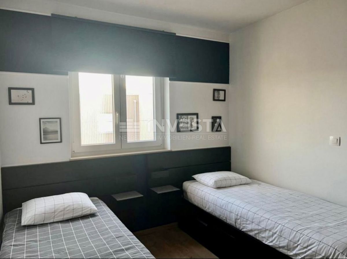 Medulin, Luksuzno Stanovanje 62m2 v 2. Nadstropju Nove Gradnje, Parkiranje