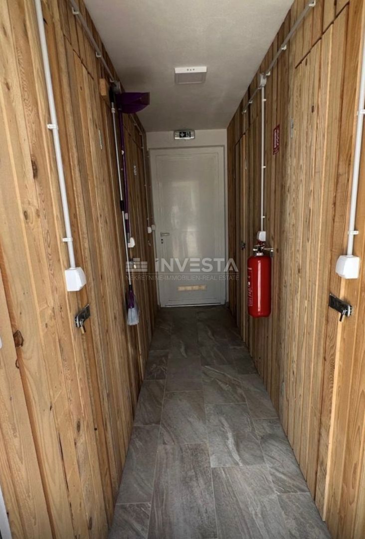 Medulin, Luksuzno Stanovanje 62m2 v 2. Nadstropju Nove Gradnje, Parkiranje