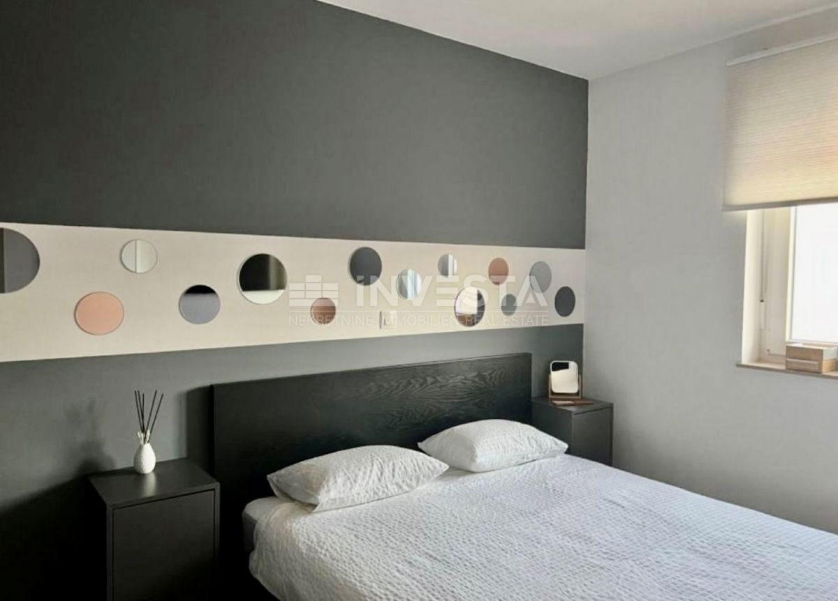 Medulin, Luksuzno Stanovanje 62m2 v 2. Nadstropju Nove Gradnje, Parkiranje