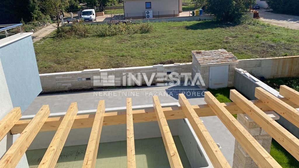 Območje Svetvinčenta, moderna počitniška hiša s 3 spalnicami, novogradnja