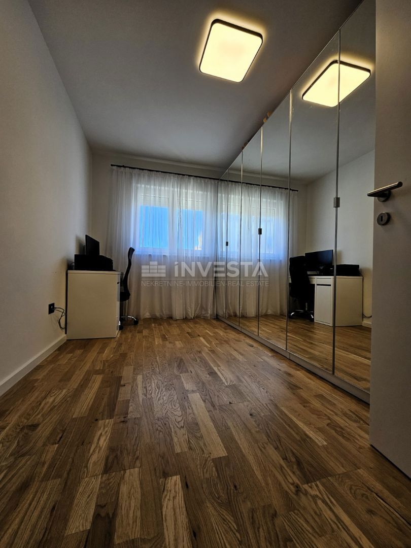 Luksuzno opremljen apartma v Umagu