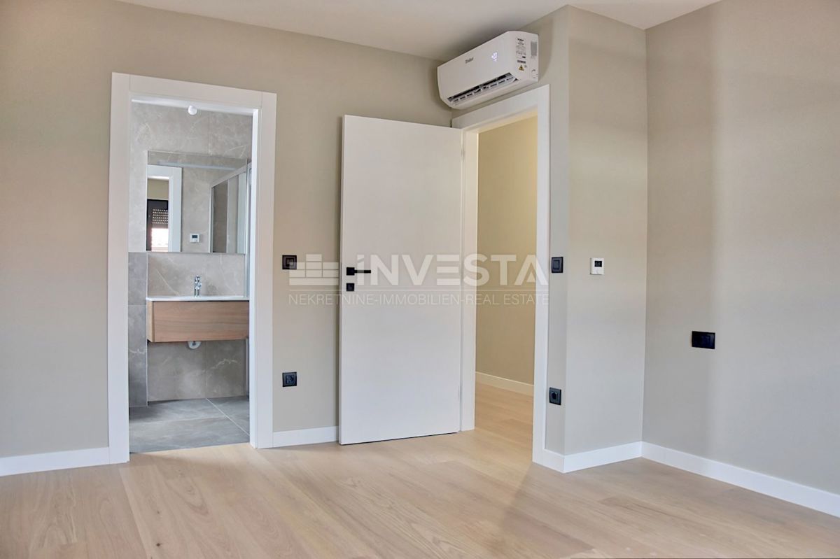 Penthouse stanovanja v središču Poreča
