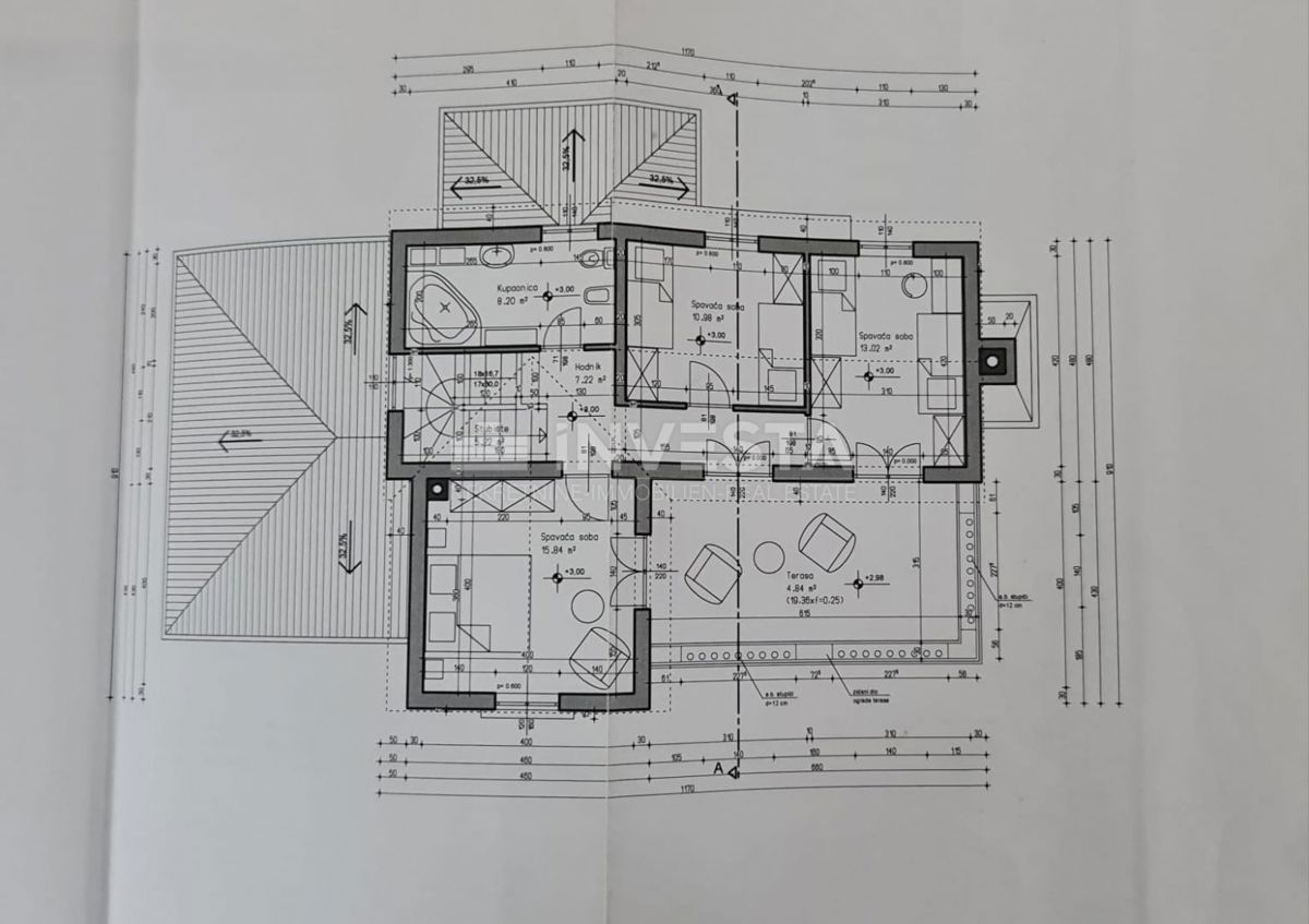 Moderna samostojna vila z bazenom, 1800 m² zemljišča