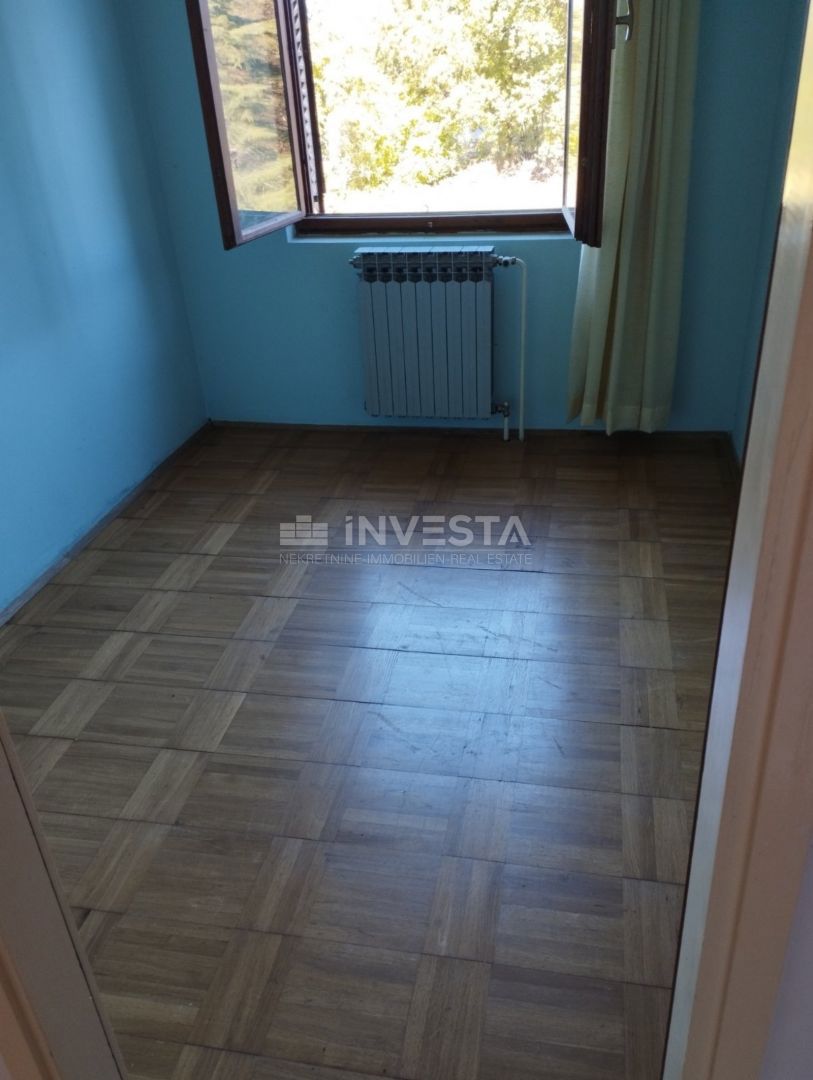 Poreč, Samostojna hiša na mirni lokaciji