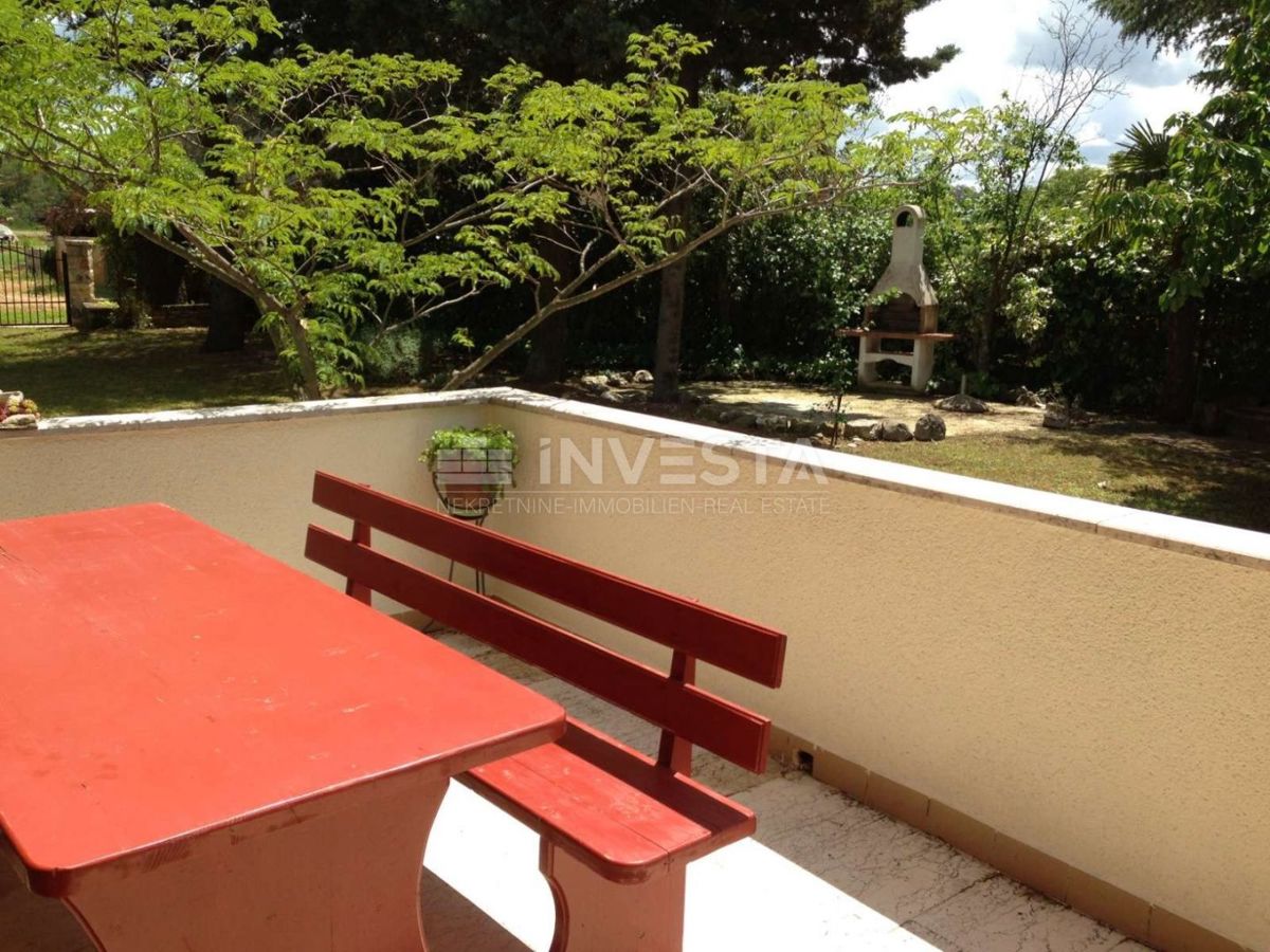 Poreč, Samostojna hiša na mirni lokaciji