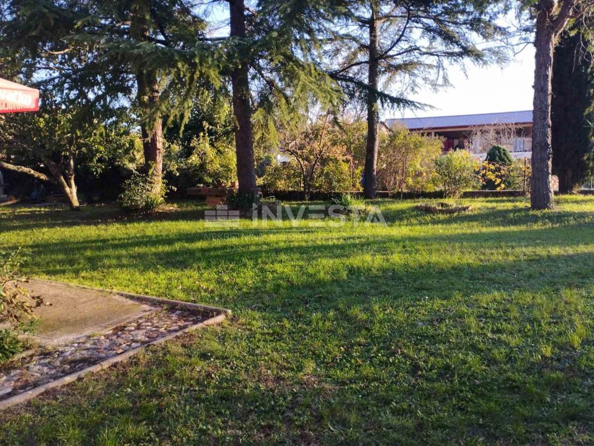 Poreč, Samostojna hiša na mirni lokaciji