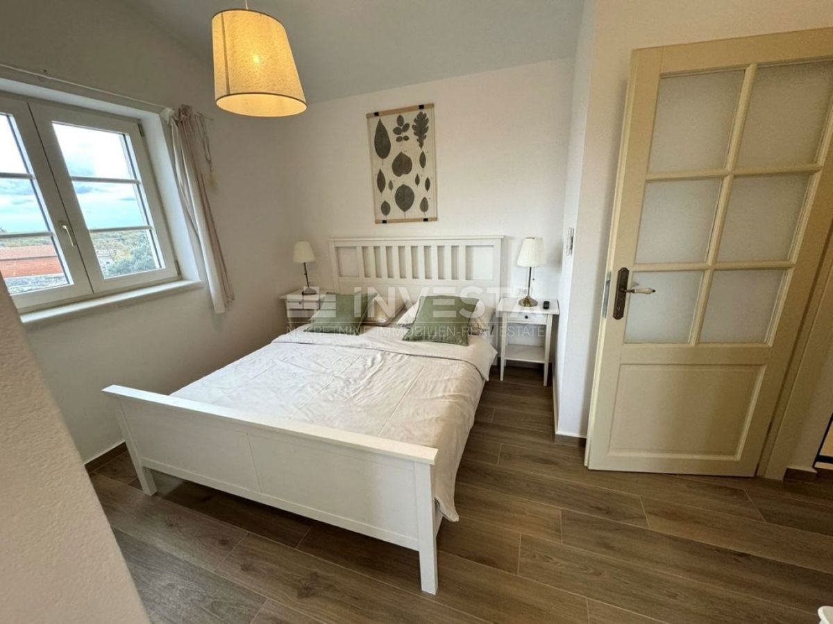 Barban, na novo opremljena hiša z bazenom