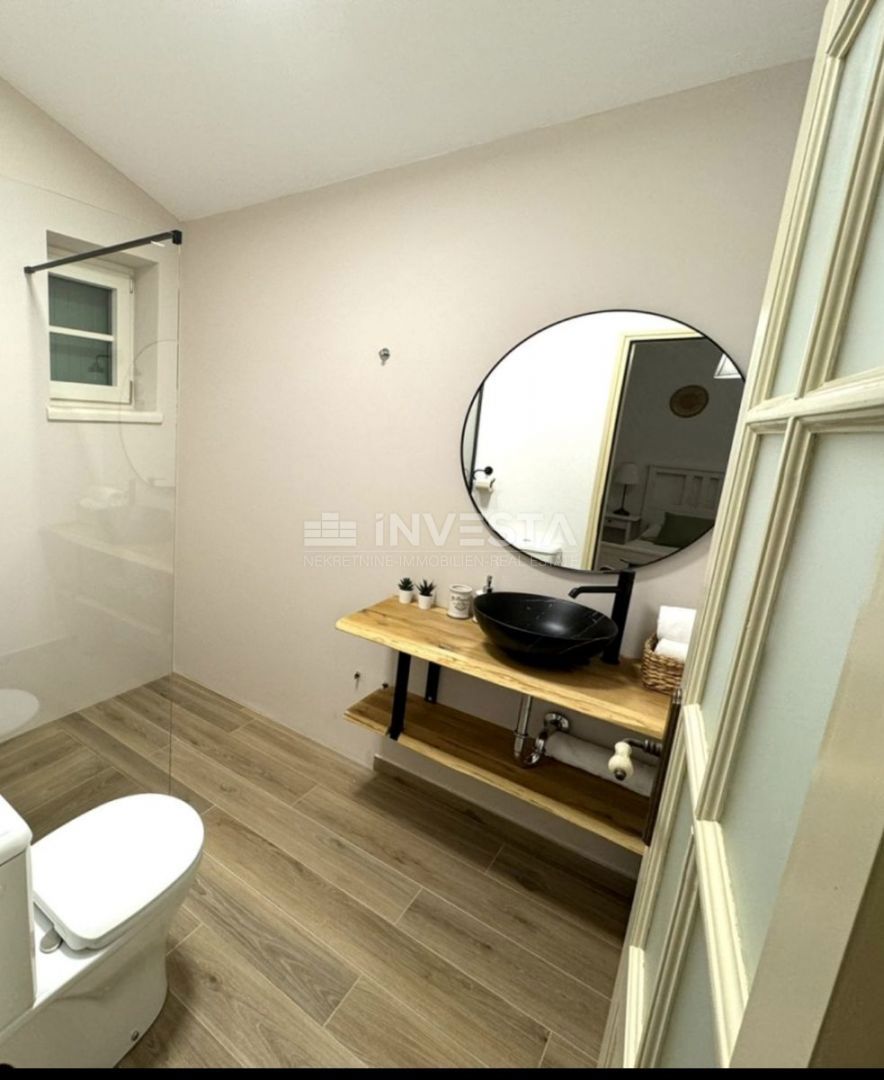 Barban, na novo opremljena hiša z bazenom