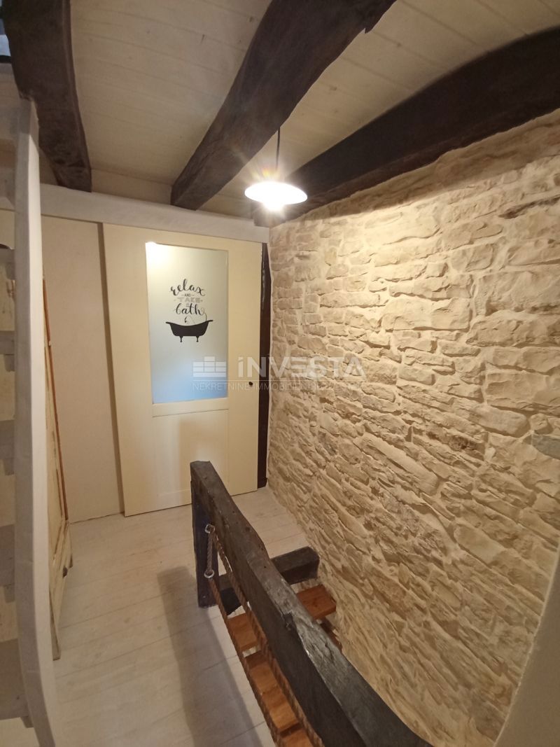 Hiša Svetvinčenat, 90m2