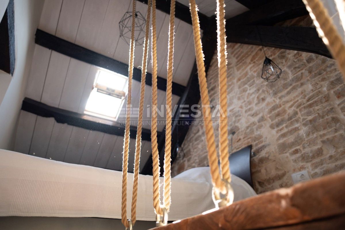 Hiša Svetvinčenat, 90m2