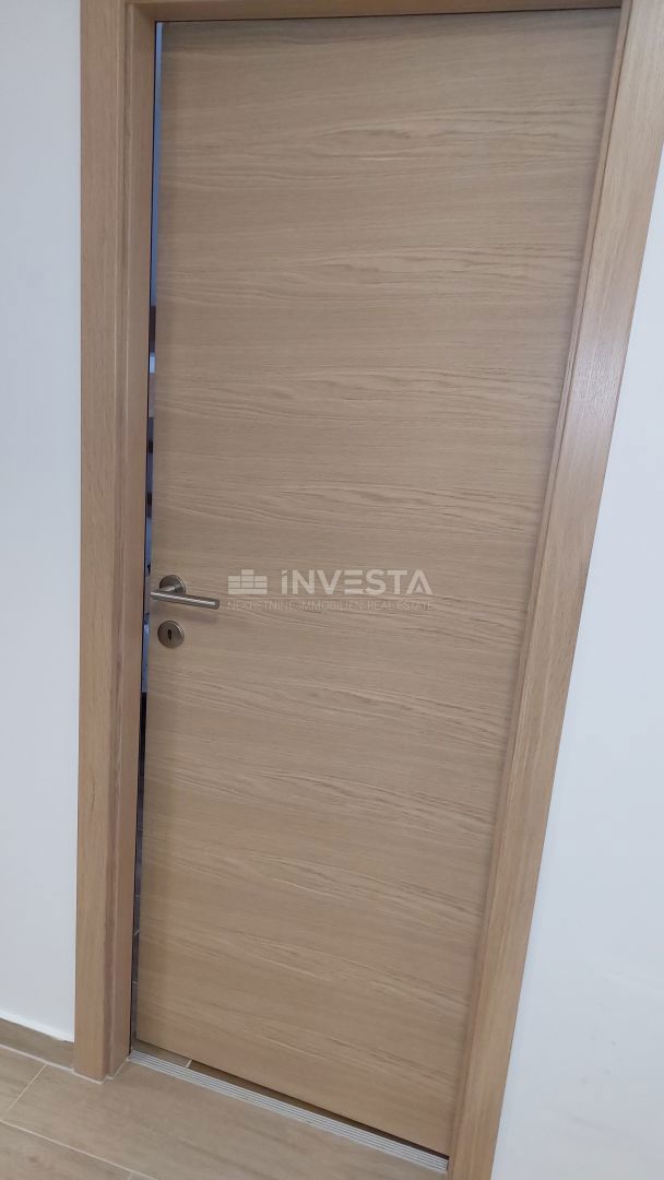 Popolnoma prenovljeno stanovanje v Červar Poratu