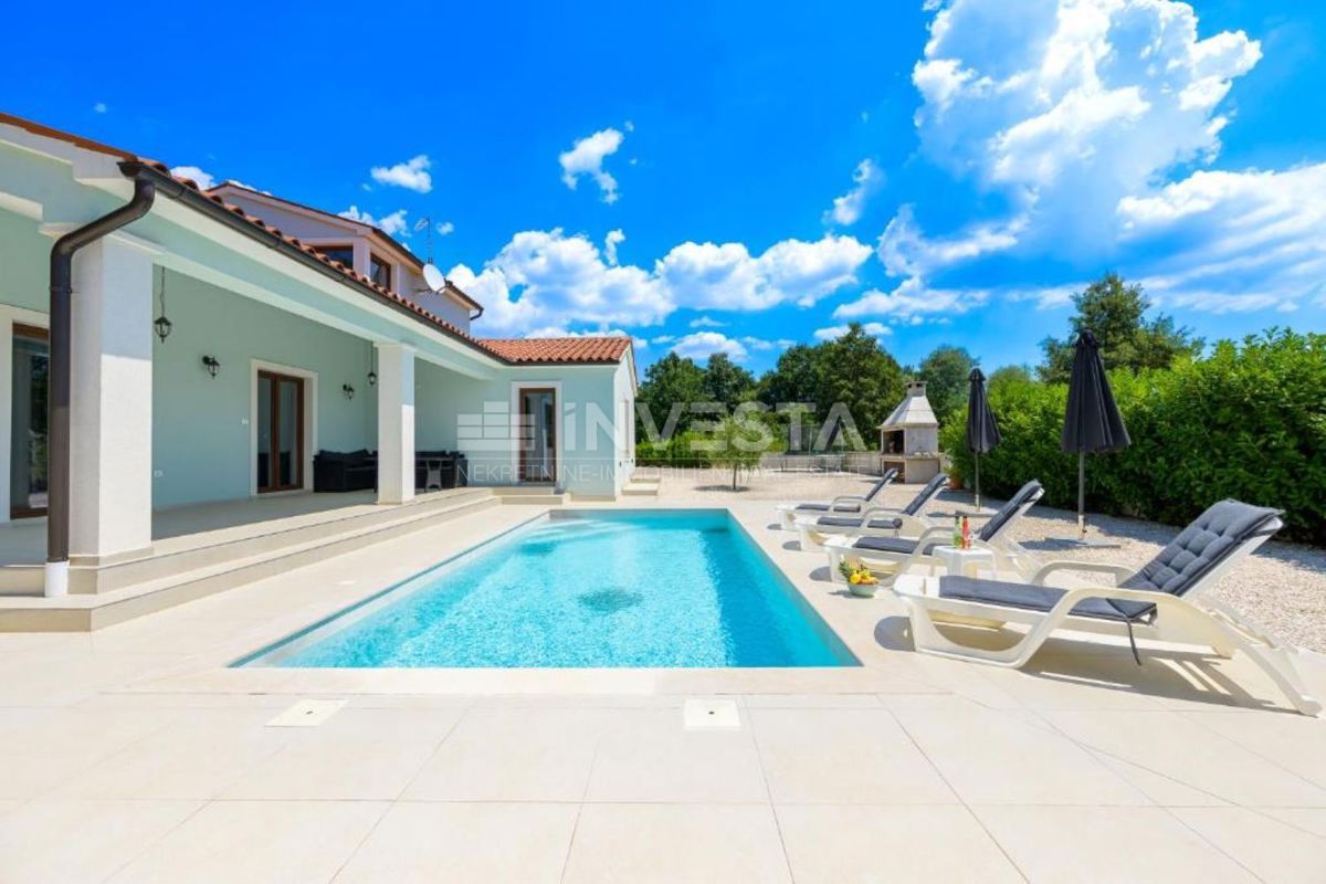 Hiša Bokordići, Svetvinčenat, 160m2