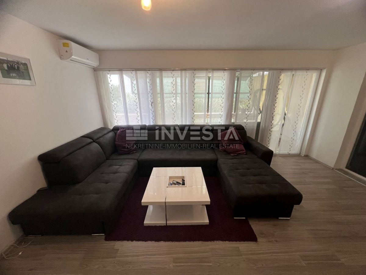 Pula, Gregovica stan 95m², pritličje, pokrita terasa