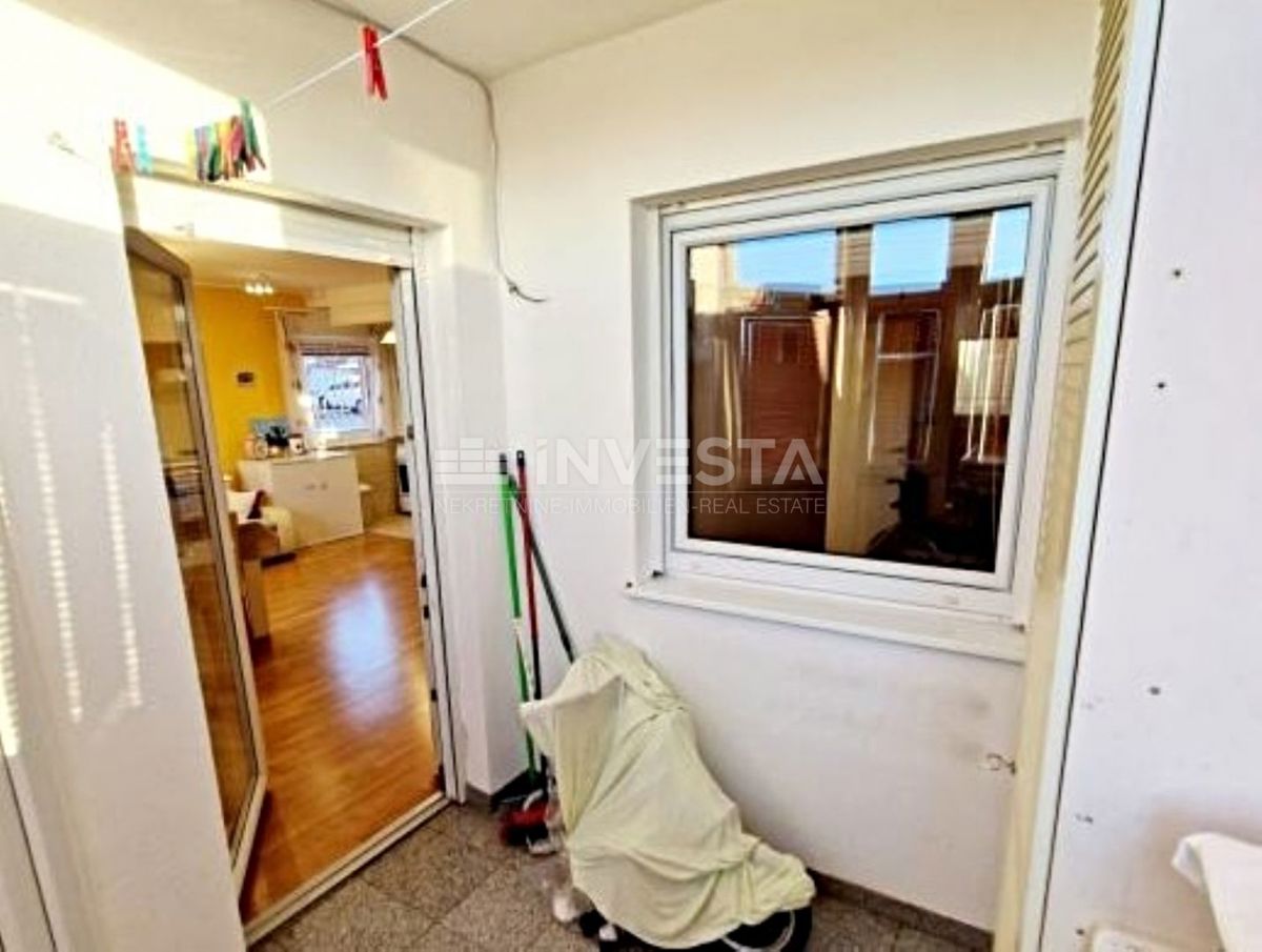 Hrvaška, Istra, Pula, Monte Magno, prostoren apartma 123m2 z 2 parkirnima mestoma