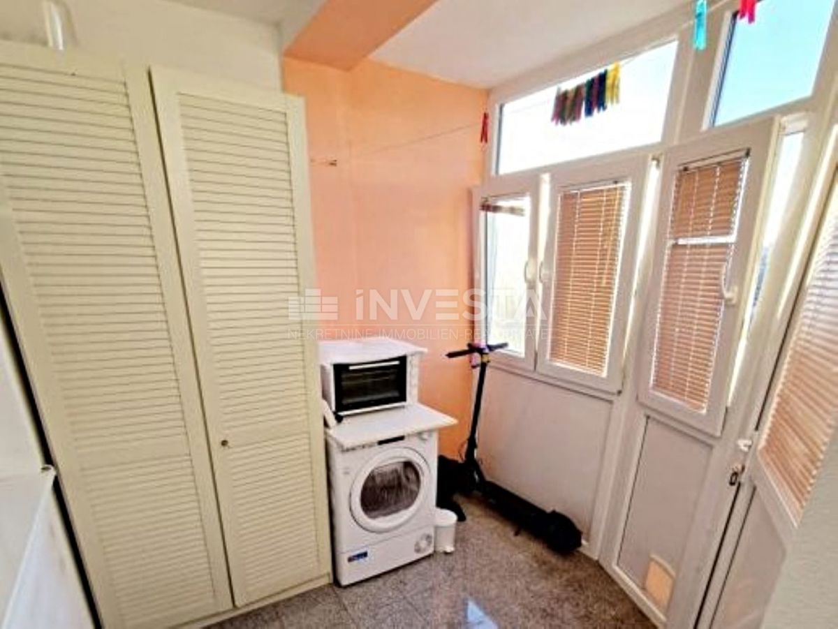 Hrvaška, Istra, Pula, Monte Magno, prostoren apartma 123m2 z 2 parkirnima mestoma