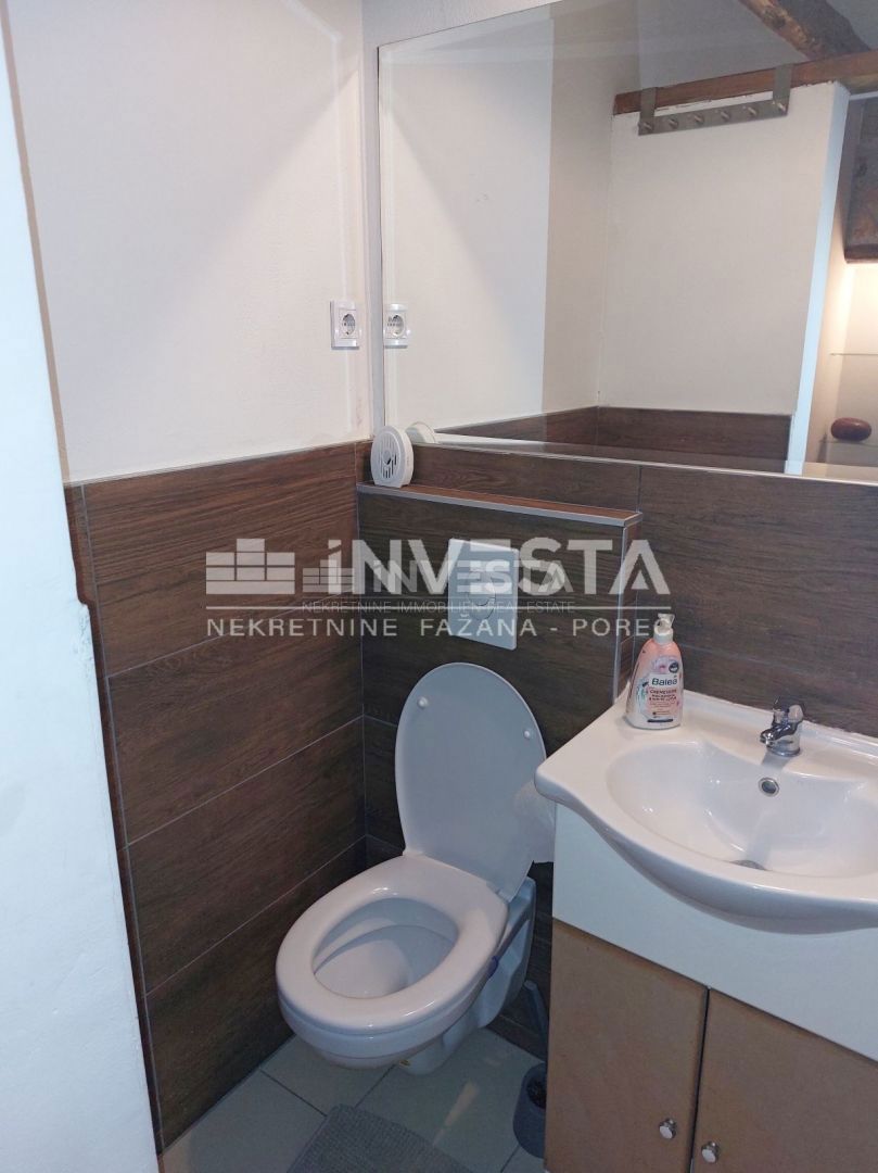 Okolica Poreča, obnovljena avtohtona istrska hiša s 3 apartmaji
