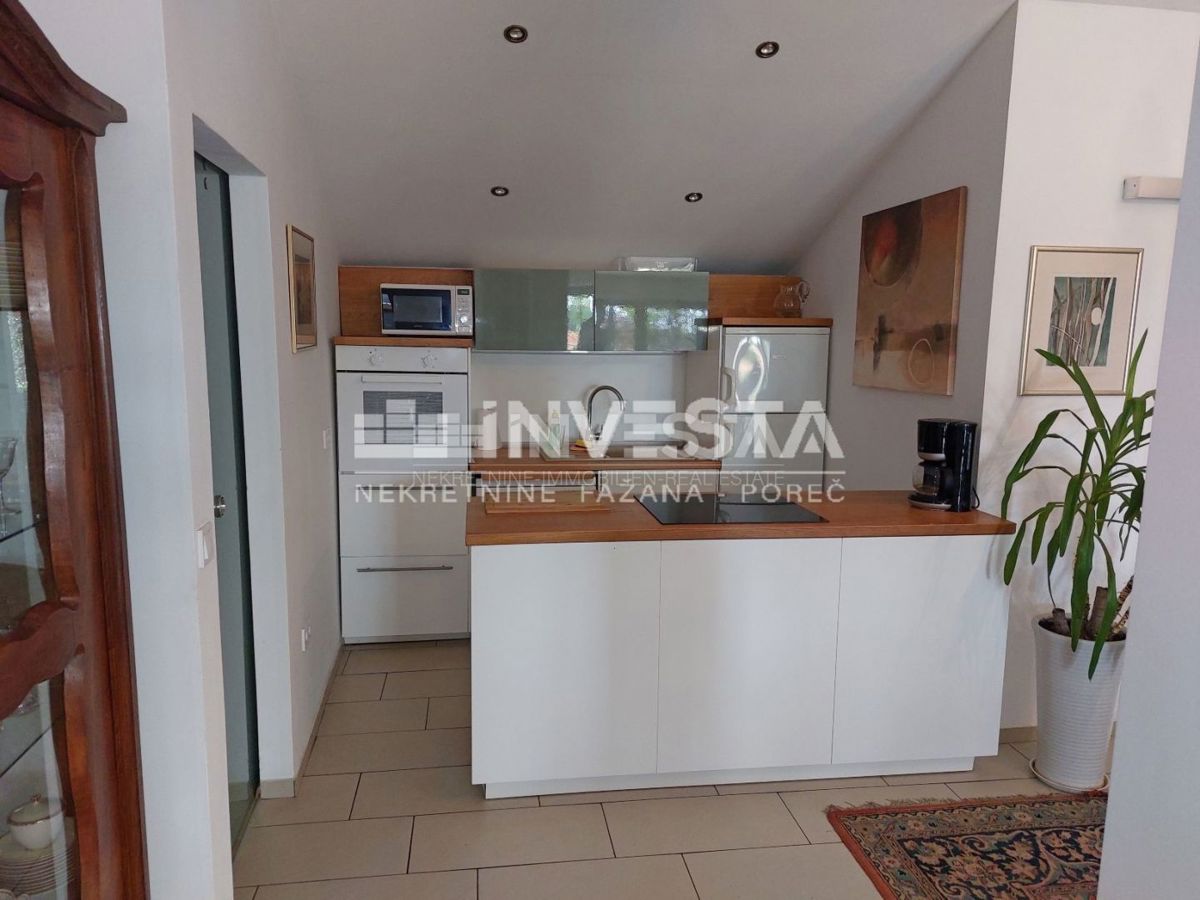 Okolica Poreča, obnovljena avtohtona istrska hiša s 3 apartmaji