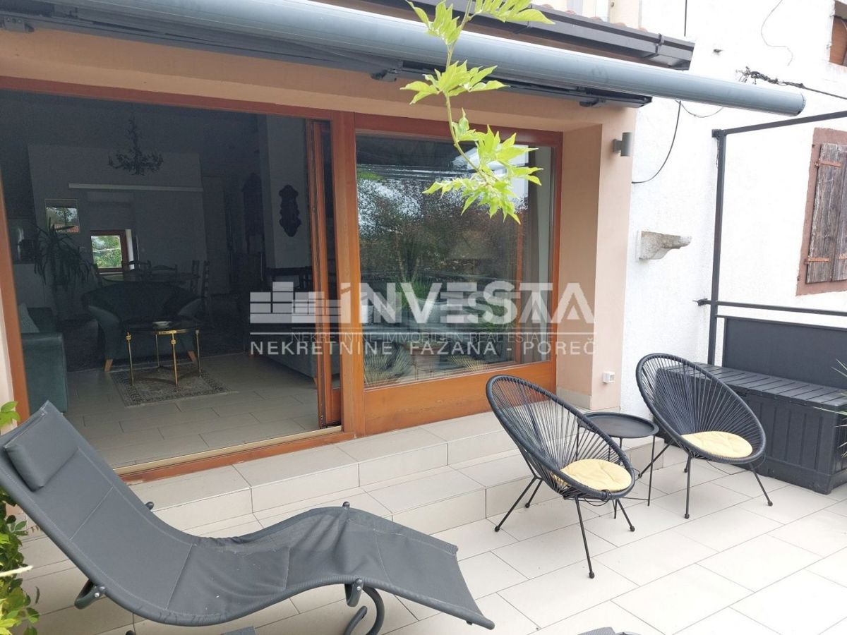 Okolica Poreča, obnovljena avtohtona istrska hiša s 3 apartmaji