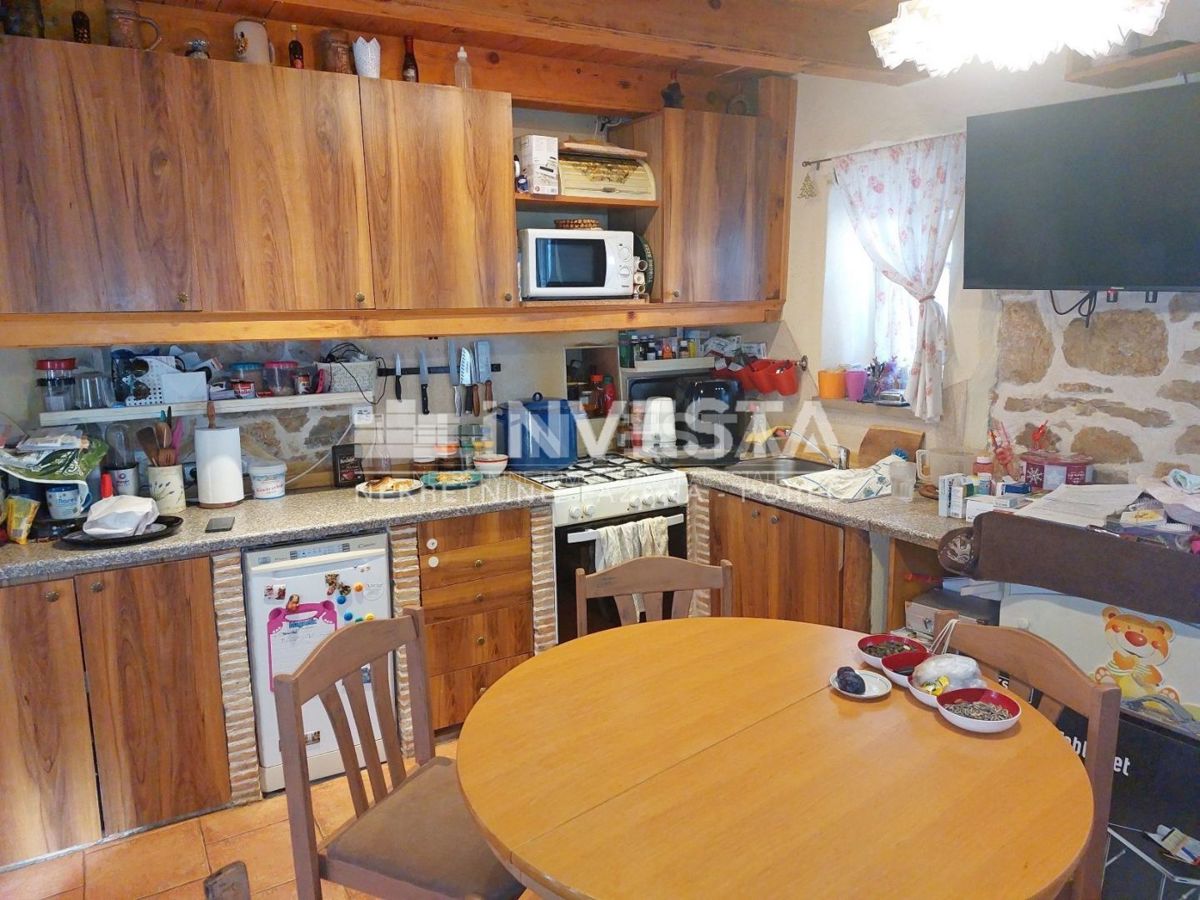 Okolica Poreča, tradicionalna istrska vrstna hiša, 3SS