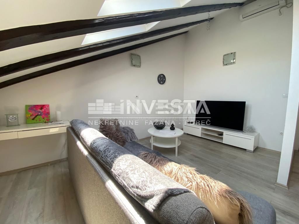 Pula, Center, prenovljeno stanovanje 61 m2 s parkiriščem