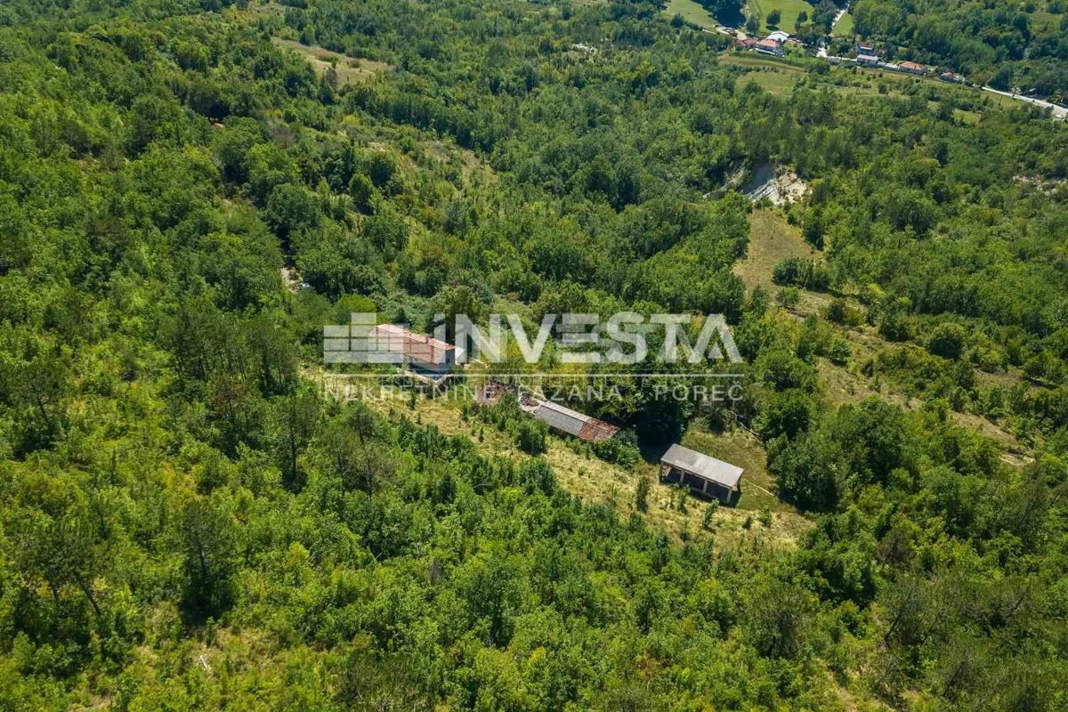 Okolica Gračišče, Samostojna hiša z vrtom in pravljičnim razgledom!