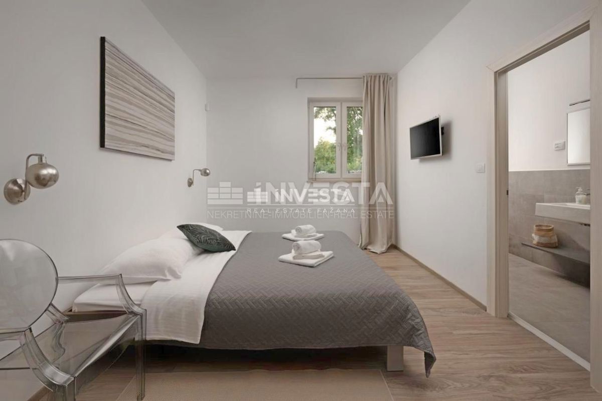 Marčana, Divšići in Krnica, 2 moderni počitniški vili, 3 spalnice + dnevna soba