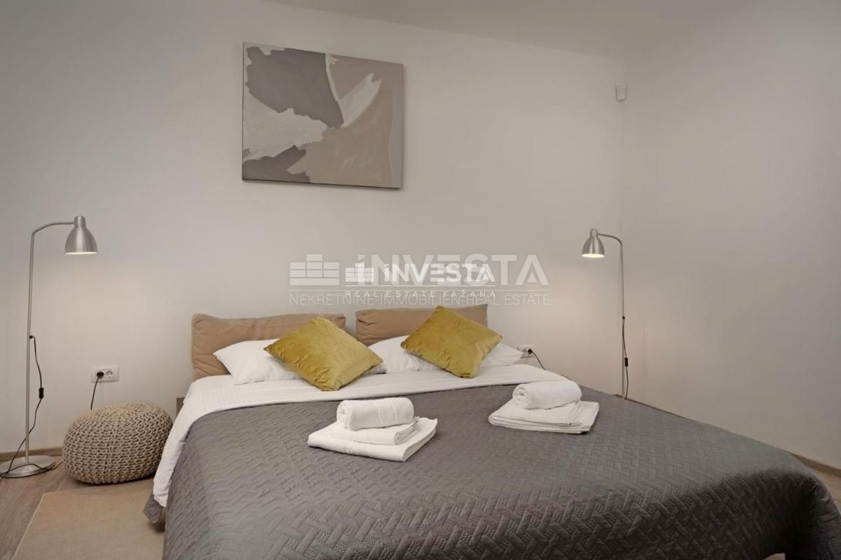 Marčana, Divšići in Krnica, 2 moderni počitniški vili, 3 spalnice + dnevna soba