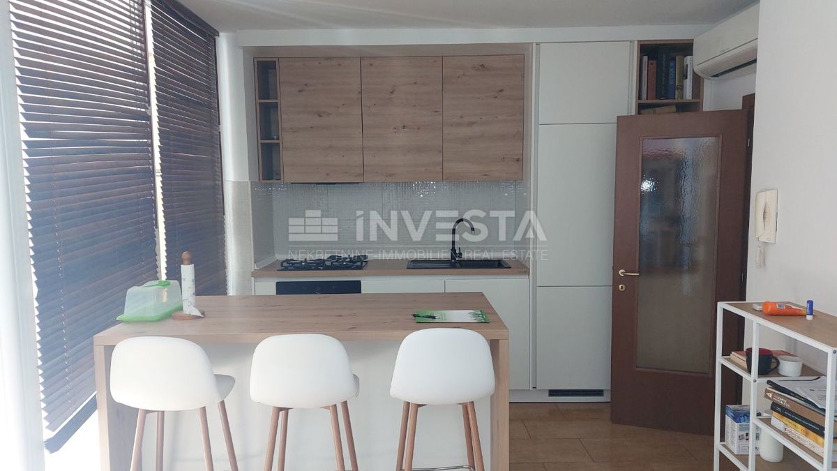 Okolica Rovinja, renovirano stanovanje v 1. nadstropju