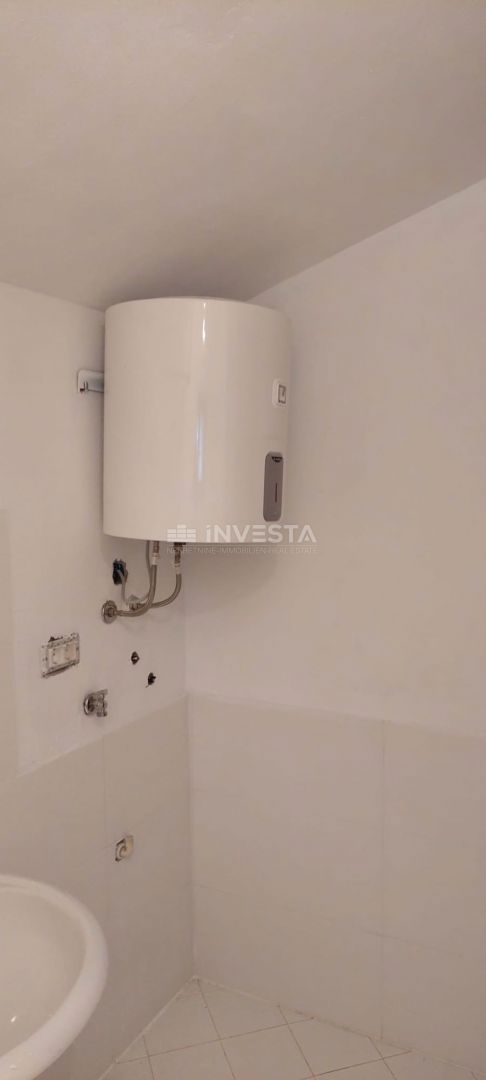 Poslovna večnamenska stavba Svetvinčenat