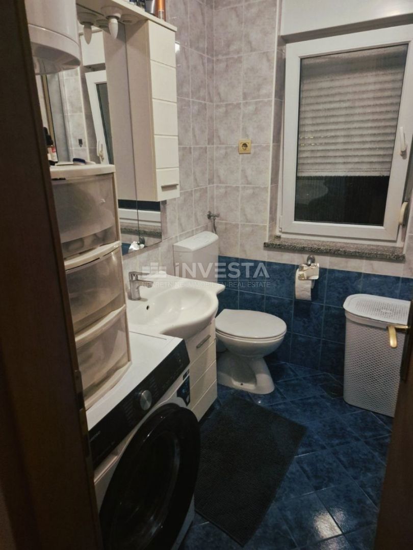 Valdebek – Udobno enosobno stanovanje, blizu obvoznice