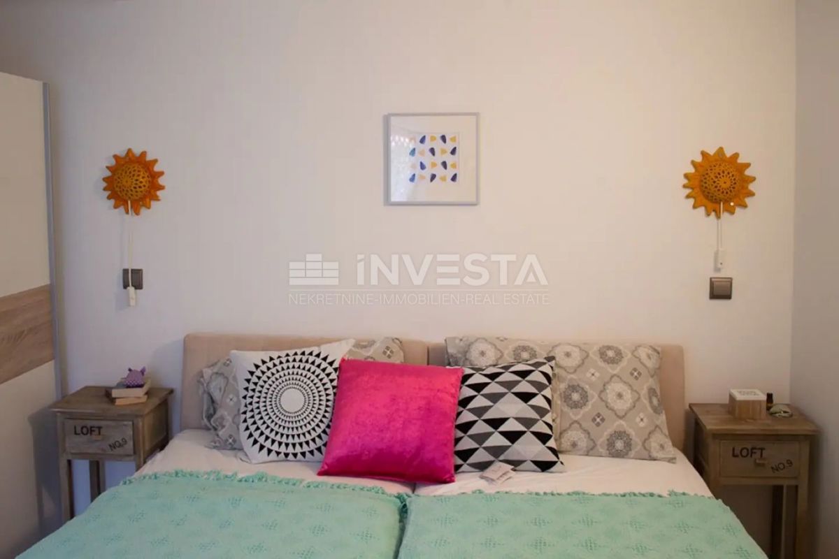 Pula, prenovljeno stanovanje v centru, 1. nadstropje, 45 m²