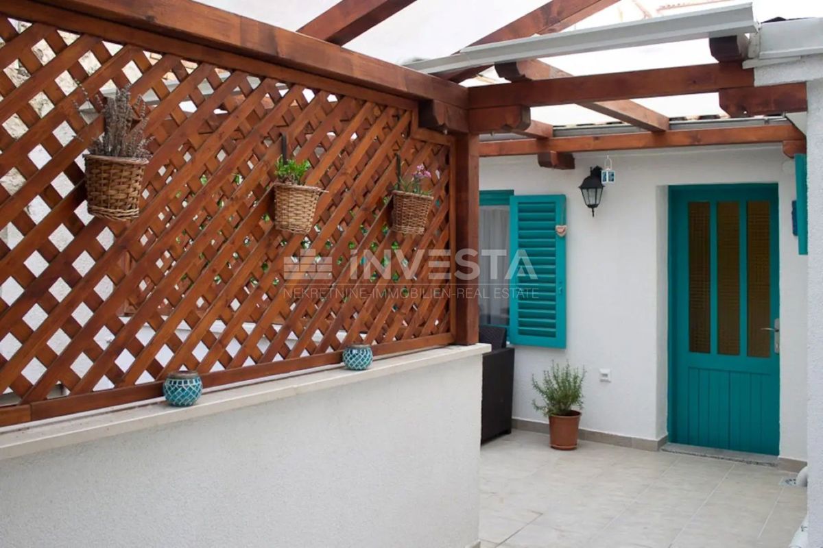 Pula, prenovljeno stanovanje v centru, 1. nadstropje, 45 m²