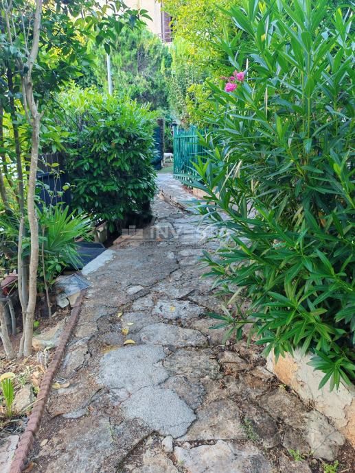 Mareda, stanovanje 48m² v pritličju, blizu plaže