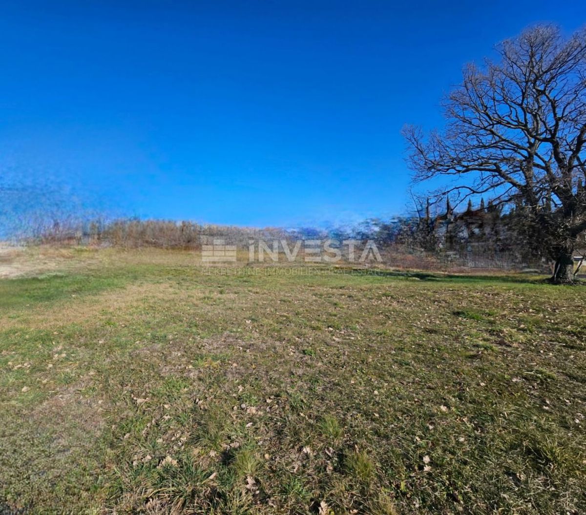 Juršići, zazidljiva parcela 670 m2