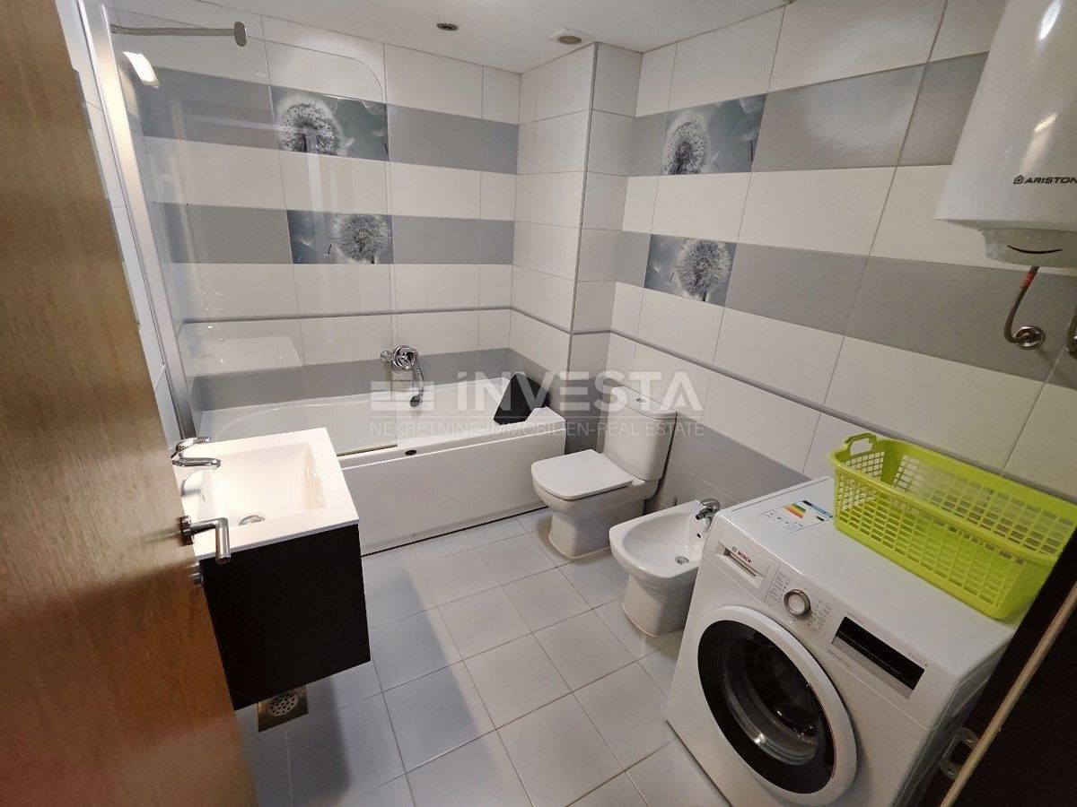 Premantura, trisobni apartma z 2 terasama in panoramskim pogledom na morje
