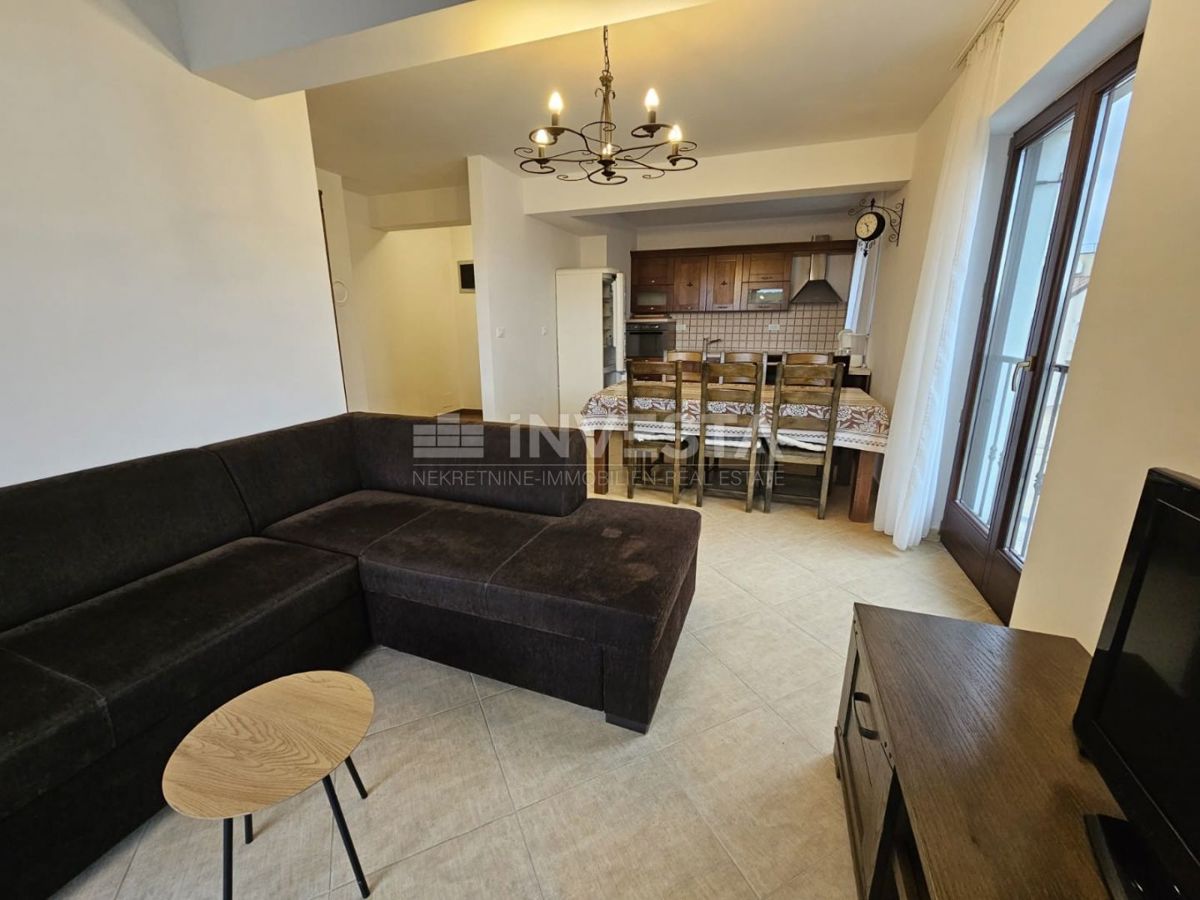 Premantura, trisobni apartma z 2 terasama in panoramskim pogledom na morje