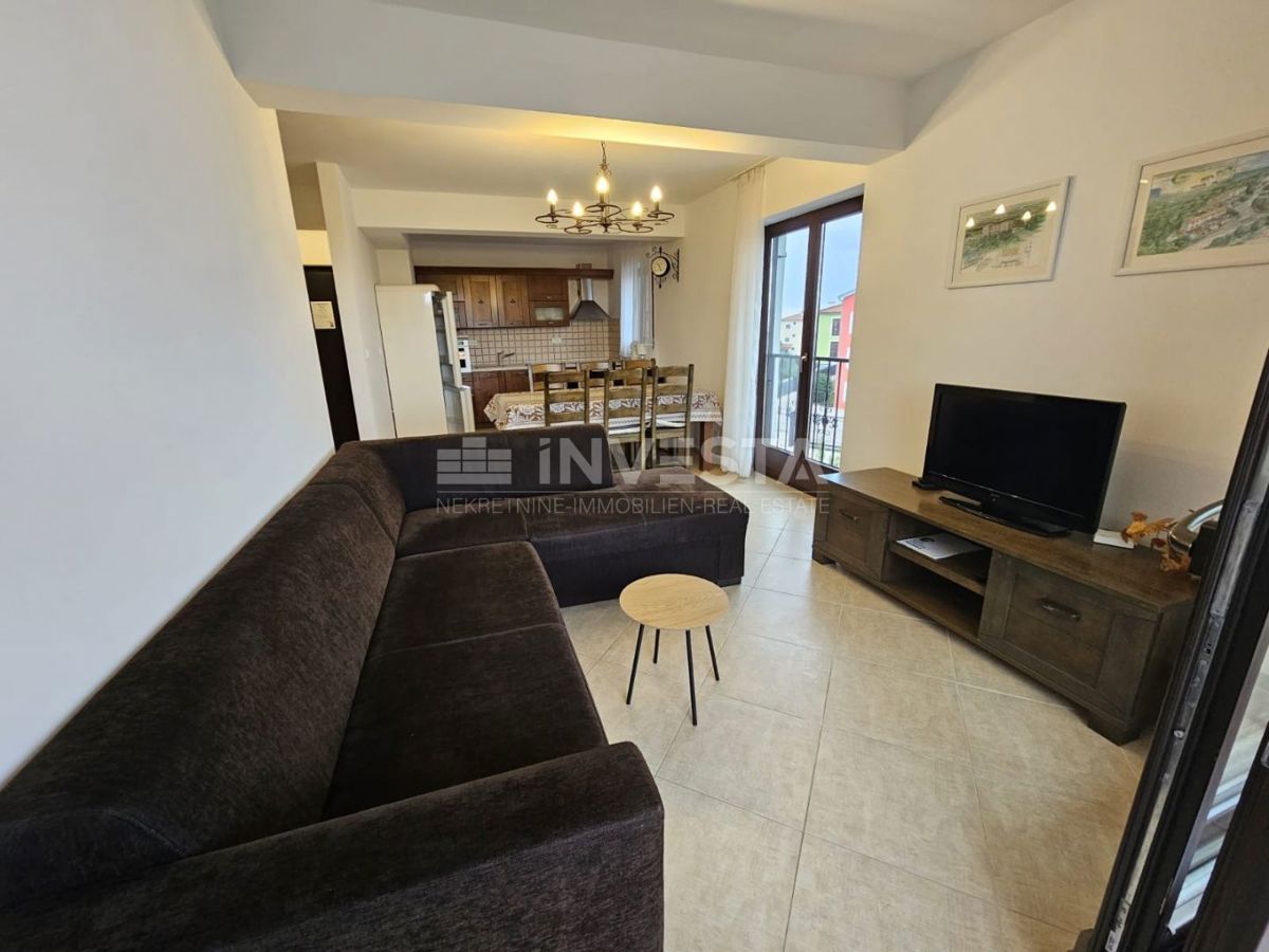 Premantura, trisobni apartma z 2 terasama in panoramskim pogledom na morje