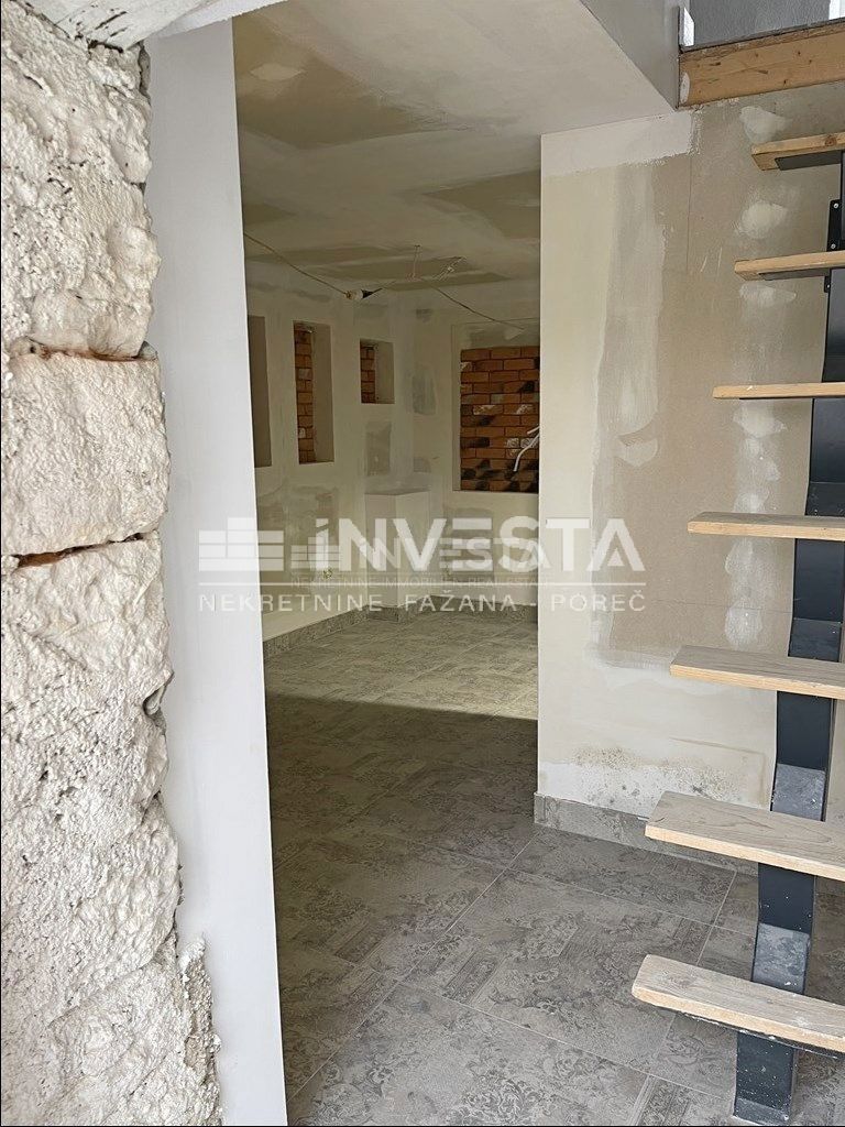 Okolica Svetvinčenta, očarljiva prenovljena kamnita hiša z bazenom
