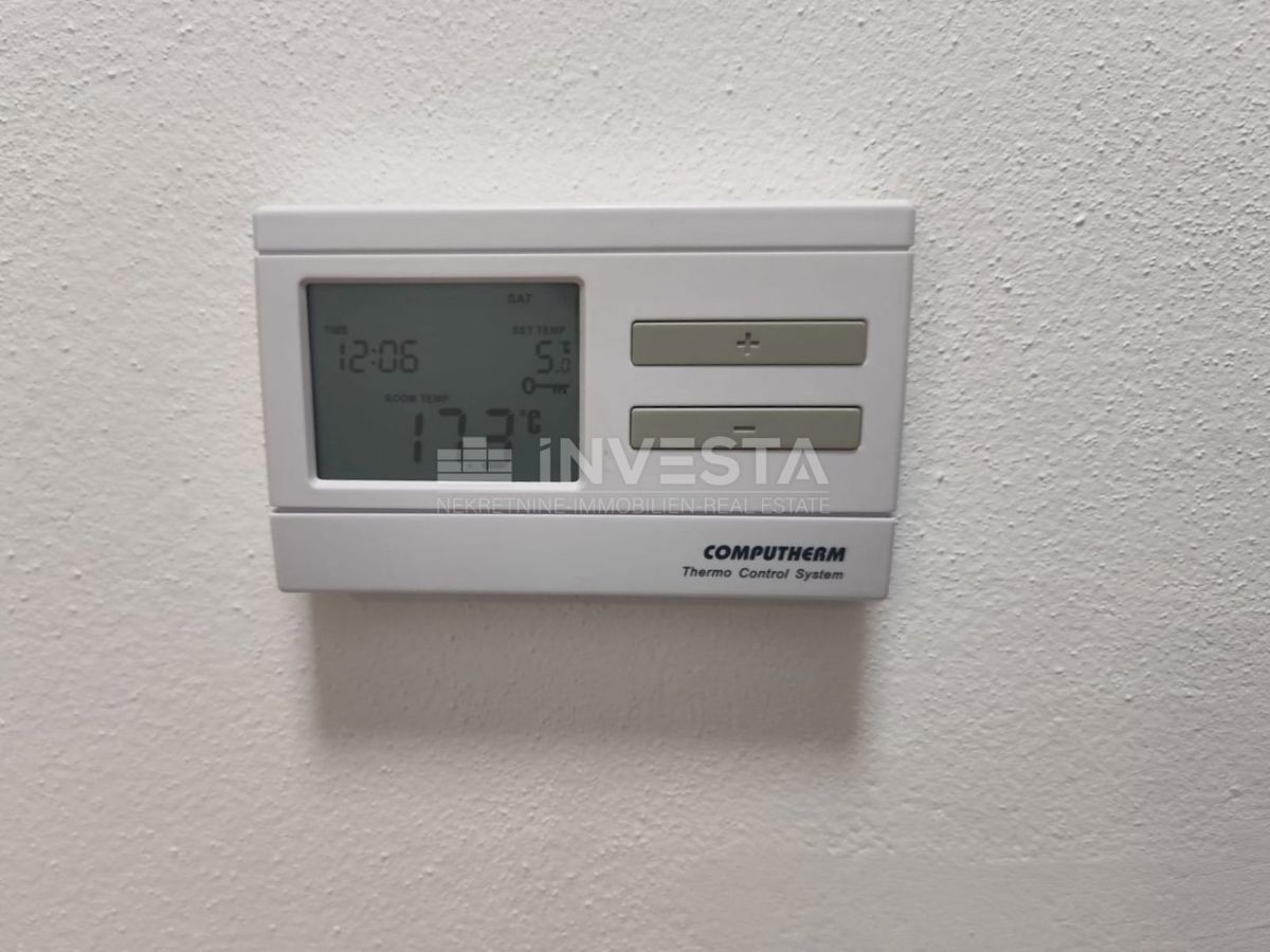  Apartma v prvem nadstropju s teraso, blizu morja in Fažane.
