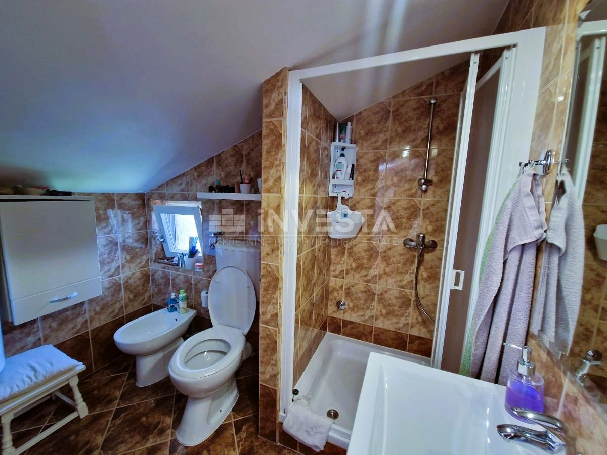 Center Fažane, stanovanje s 3 spalnicami in 2 kopalnicama, 350 m od plaže