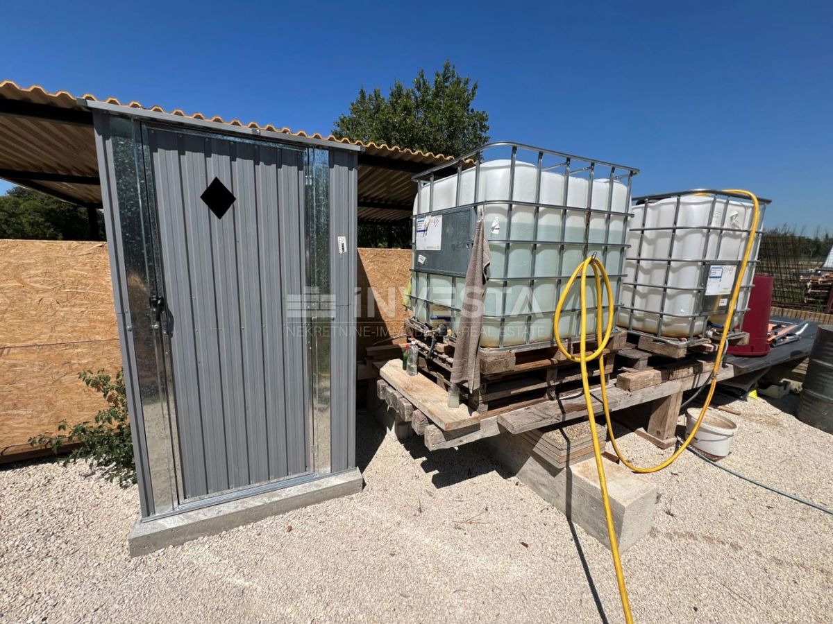 Pulj, Veli Vrh – Kmetijsko zemljišče 500 m²