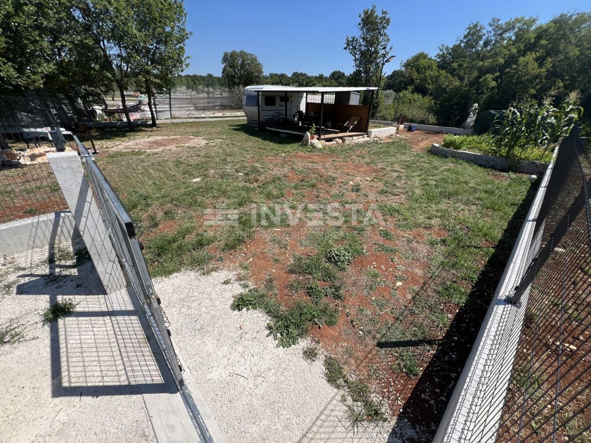 Pulj, Veli Vrh – Kmetijsko zemljišče 500 m²
