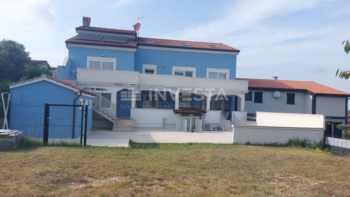 Hiša Novigrad, 590m2