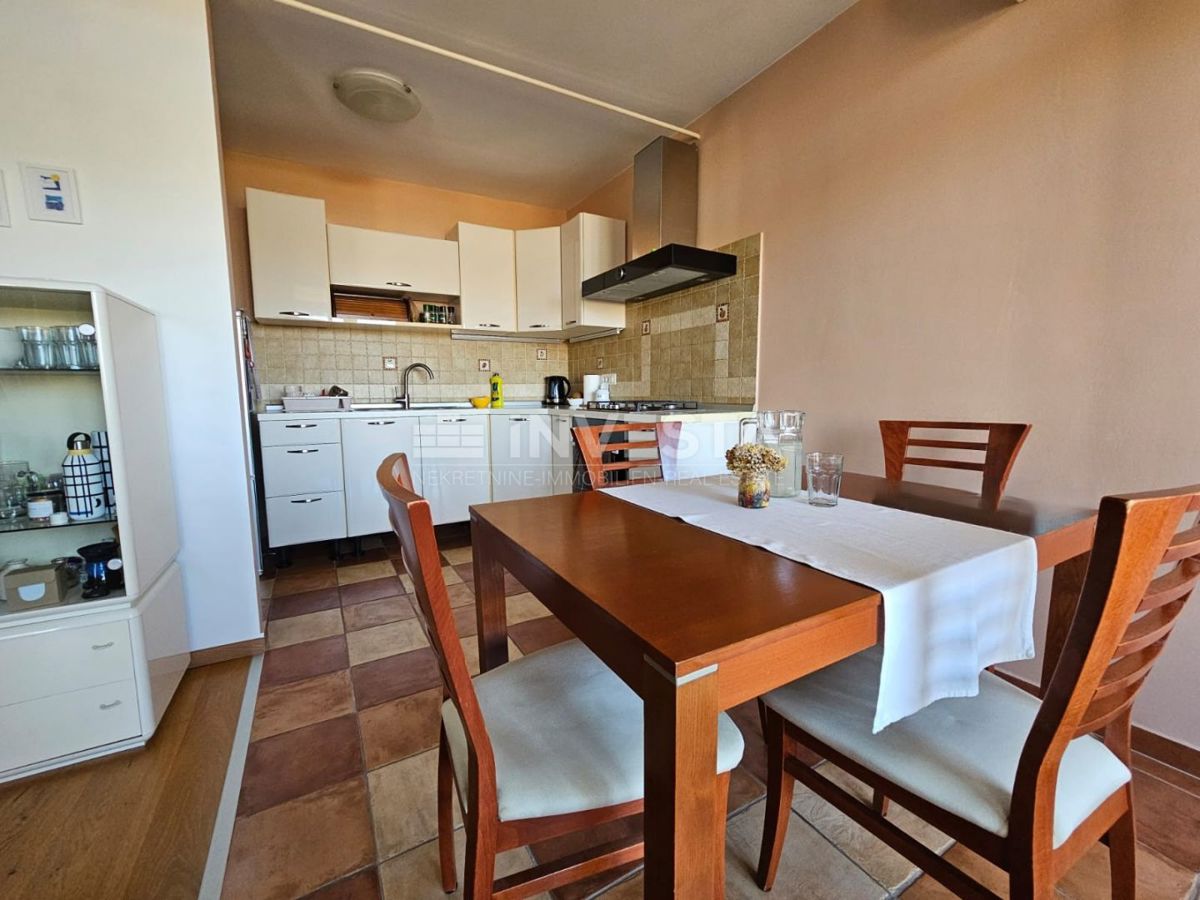 Stanovanje Stoja, Pula, 75,84m2