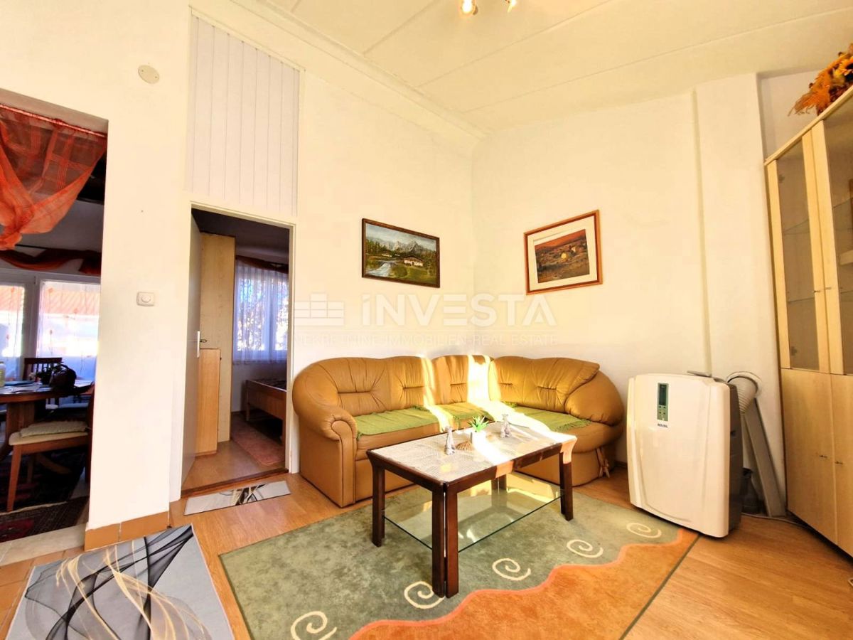 Barbariga, stanovanje blizu morja, parkirišče