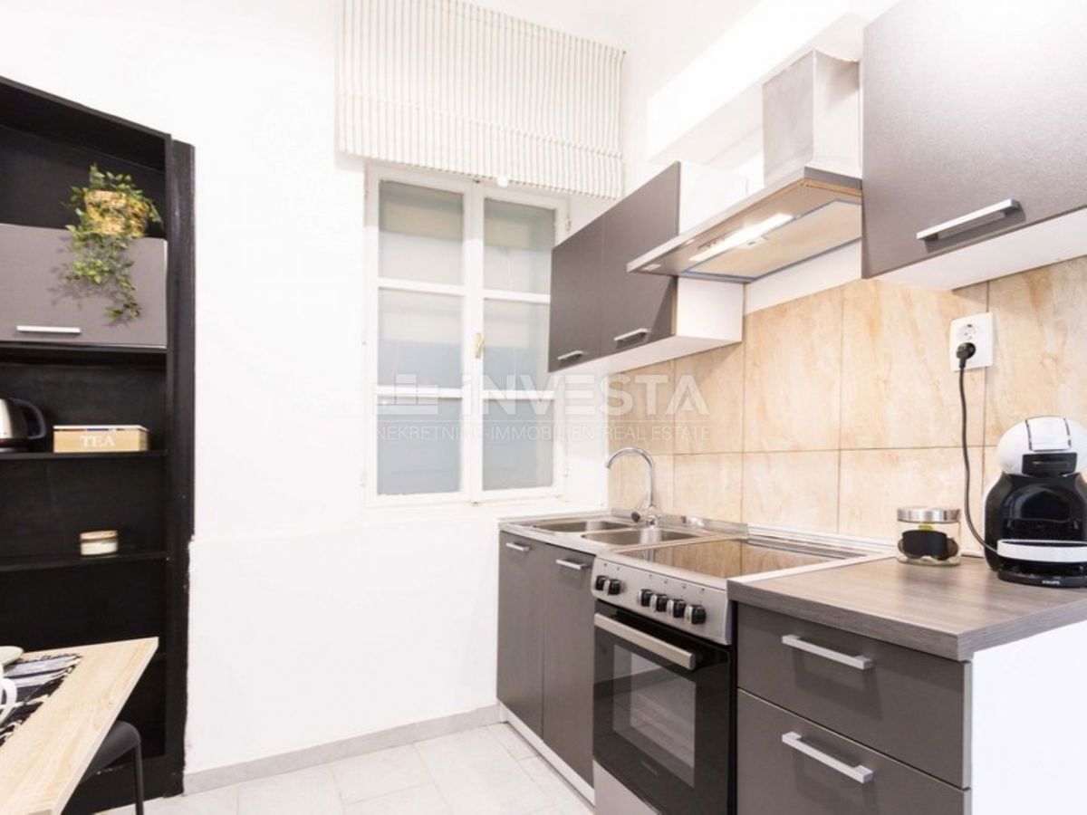 Stanovanje Centar, Pula, 45,48m2