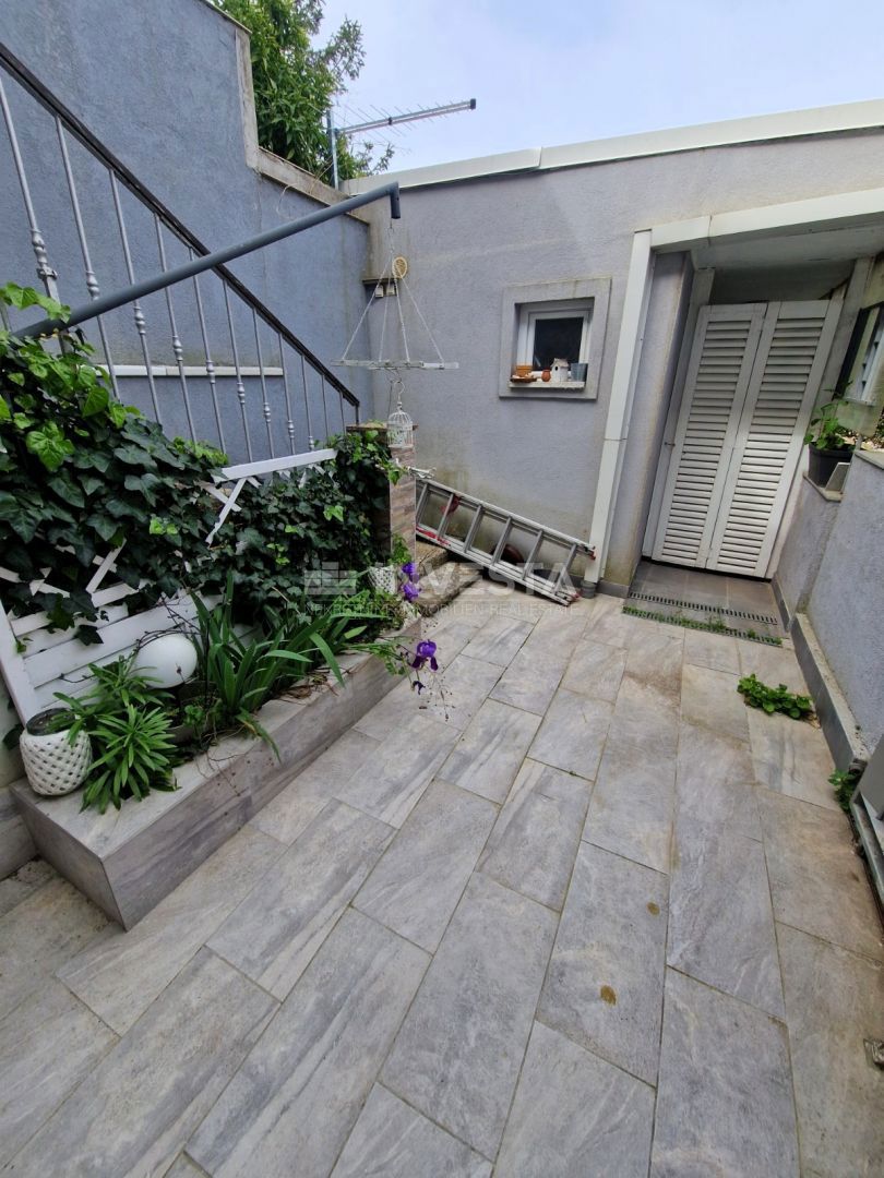 Stanovanje Centar, Pula, 51,05m2