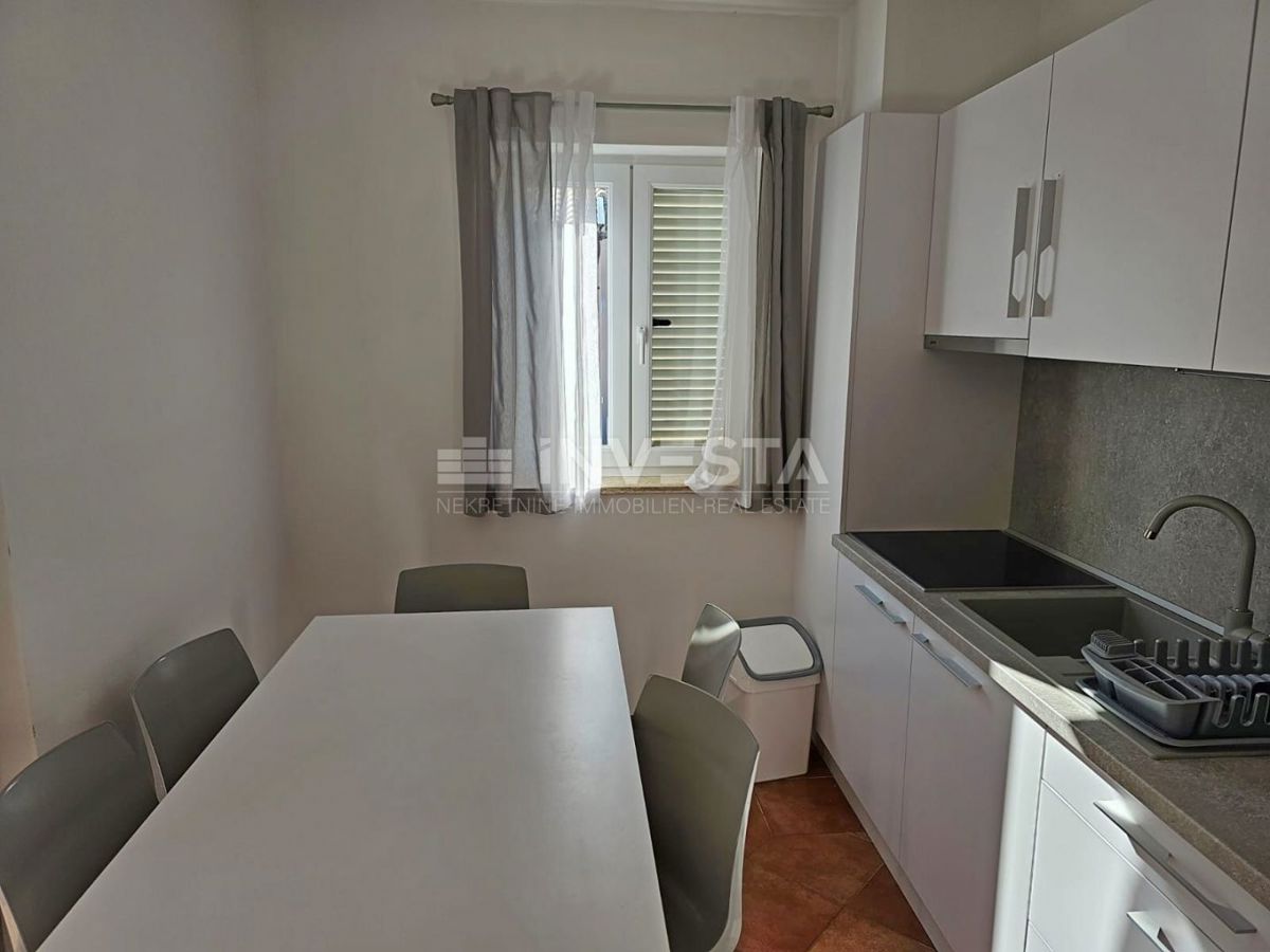 Medulin, apartma 72,35 m2 na vrhunski lokaciji, 2 spalnici, 200 m od morja