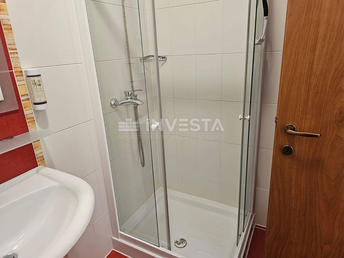 Medulin, apartma 72,35 m2 na vrhunski lokaciji, 2 spalnici, 200 m od morja